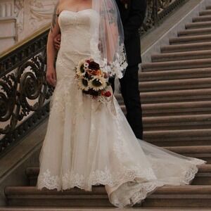 Alfred Angelo Wedding Dress Ivory‎ Lace Mermaid Trumpet Style 2718 Size 16